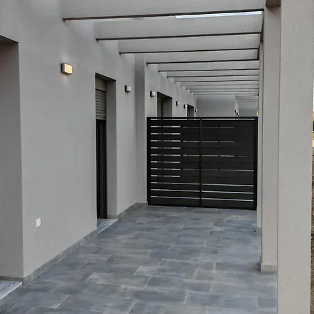 度假居 Olympic Flame *